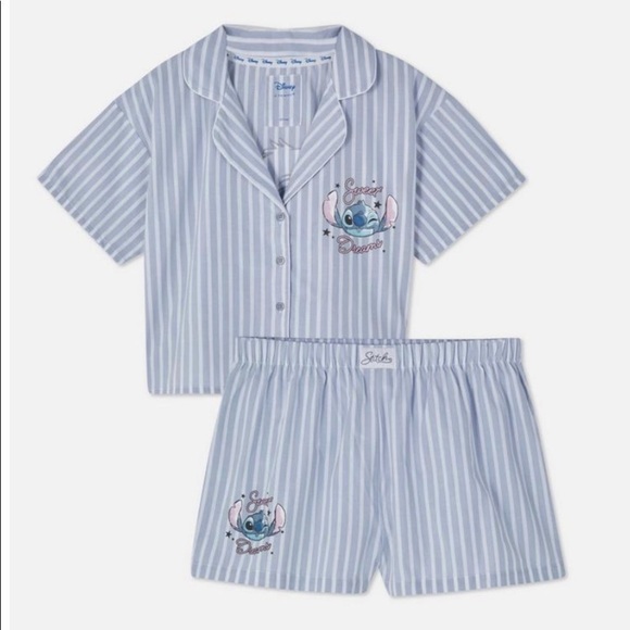 Disney Accessories - 𝅺STITCH Pajama
